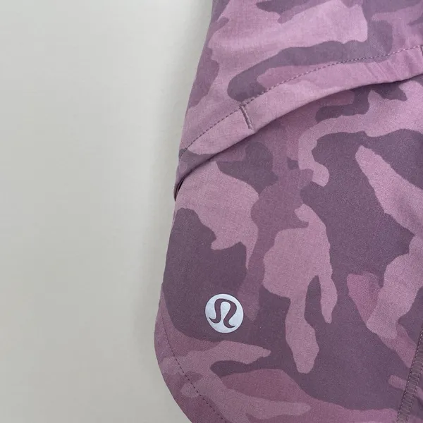 Lululemon Size 4 Tall Speed Up Shorts Pink Mauve Camo Running Workout Athletic - Image 3