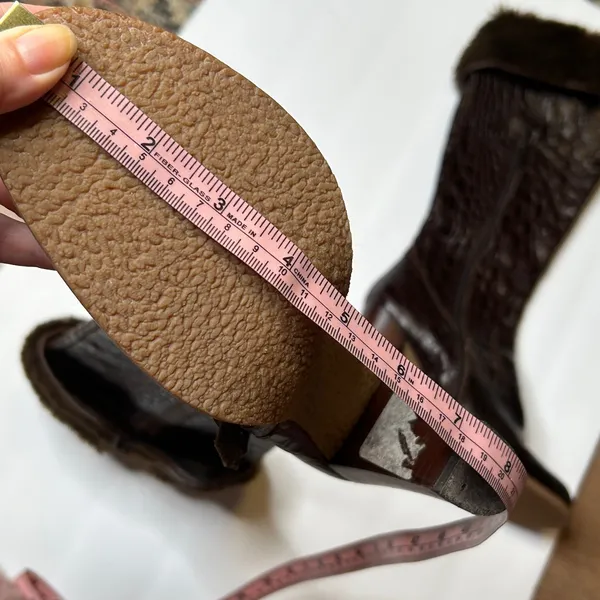 Charles David Embossed Leather Faux Fur Brown Boots 6.5 - Image 6