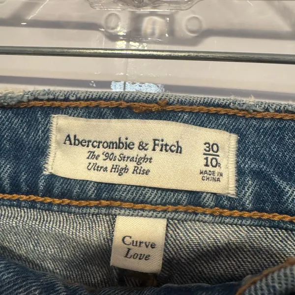 Abercrombie‎ & Fitch Ultra High Rise 90s Straight Curve Love Blue Jeans - Image 2