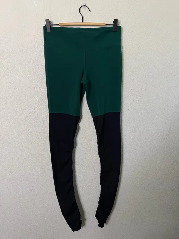 ALO‎ Yoga Goddess Leggings In Green Womens Size M - Image 3