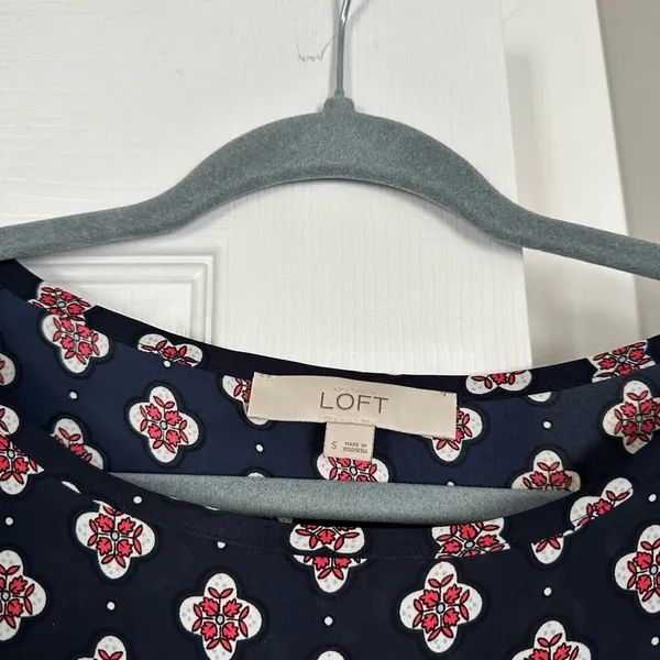LOFT sheer blouse - Image 3