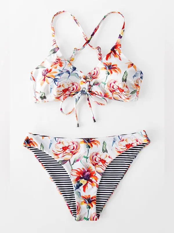 🌺Cupshe Reversible Floral & Striped Bikini Set🌺 ~medium - Image 4