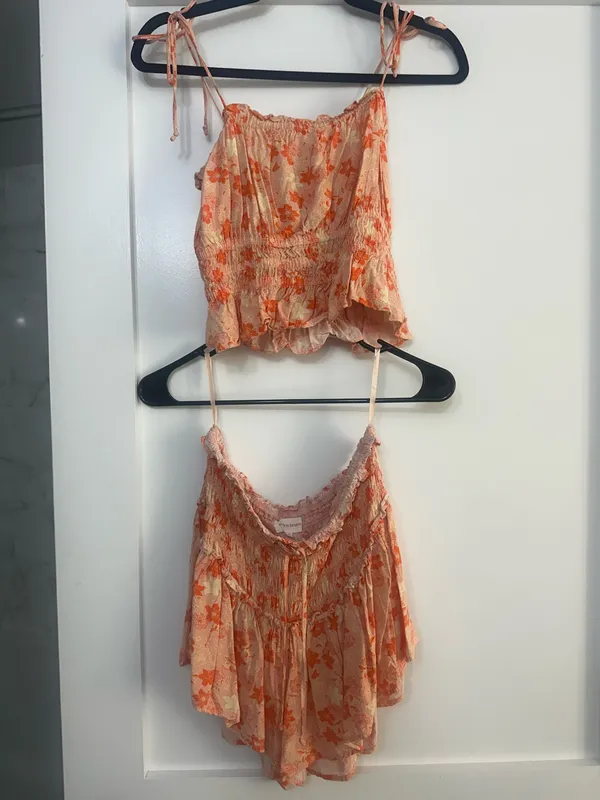 Top and Shorts set stolen hearts - Image 2