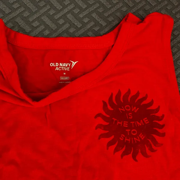 Old Navy Active sun tank - Image 2