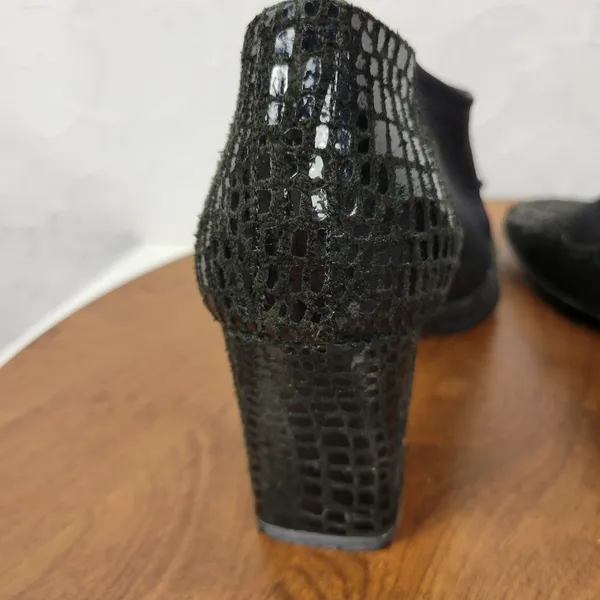 J Renee Women's Shoes 7 Black Leather Reptile Embossed Slip On Block Heel Bootie - Image 10