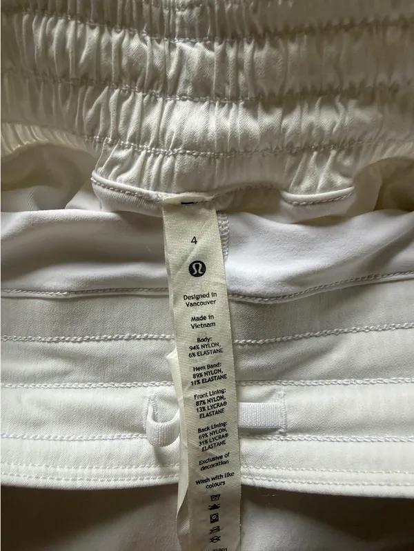 Lululemon Hotty Hot Skirt High-Rise - Image 4