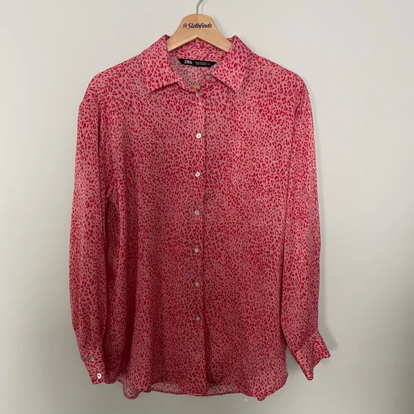 Zara Leopard Print Button-Up Blouse- Pink and Red- Button Cuffs- Size Small - Image 9