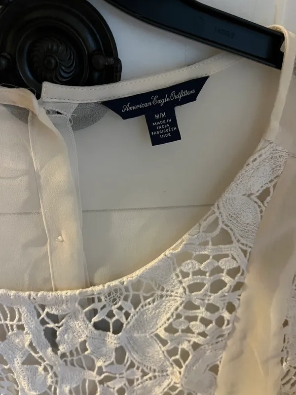 American Eagle Outfitters Shirt - Image 4