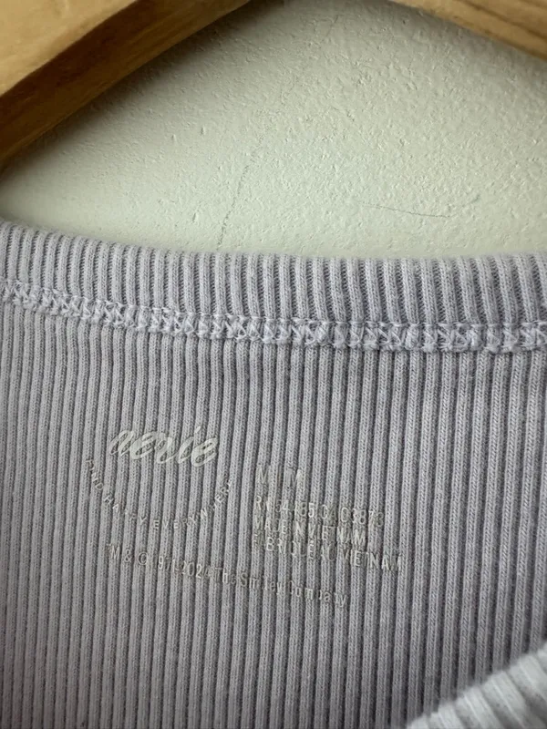 Aerie Lilac Daisy‎ Crop Racerback - Image 4
