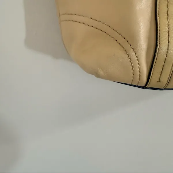 Coach Tan Leather Tote with Double Straps - Image 8