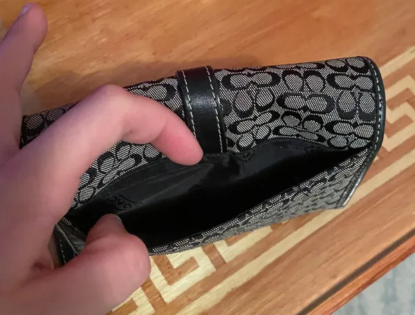 Wallet - Image 3