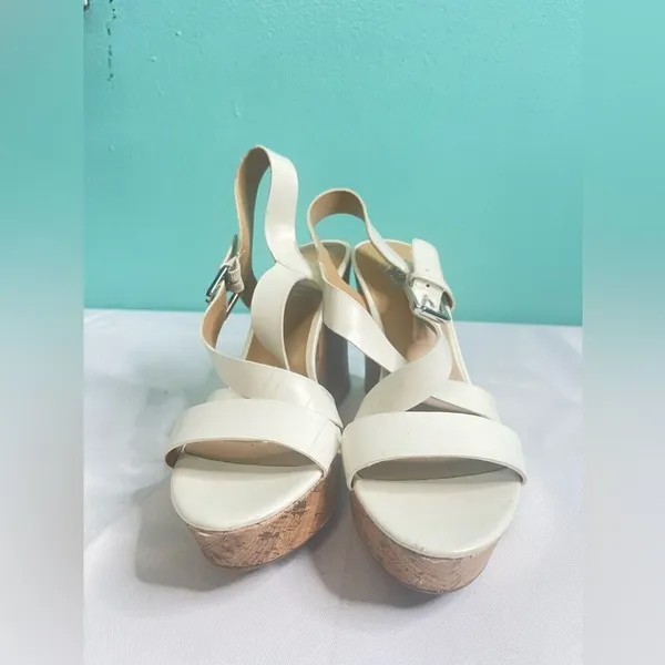 Franco sarto wedge sandals white size‎ 9 - Image 2
