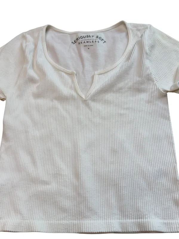 Aeropostale Seriously Soft White Ribbed Seamless Split Neck Baby Tee Medium Top - Image 8