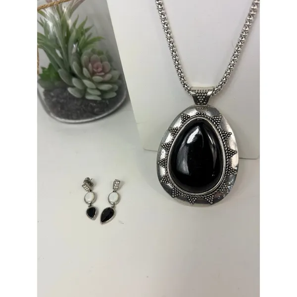 Beautiful Jewelry Set Black - Image 2
