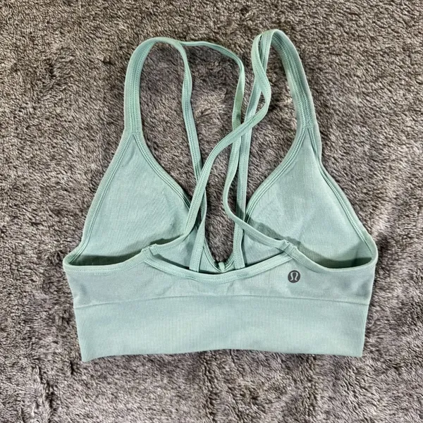 Lululemon Seamlessly Plunge Bra Sz 4/6 - Image 5