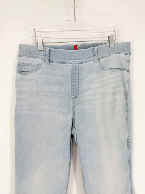 Spanx Pull On Light Wash High-Rise Flare Jeans Women's XL Light Blue Boho - Image 4