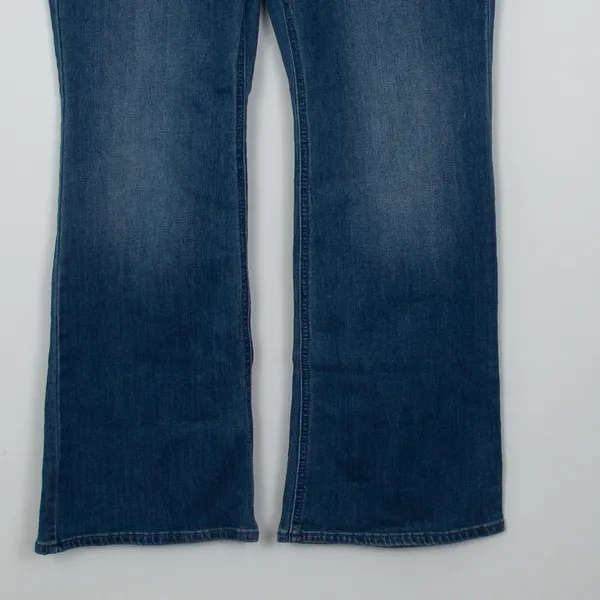 Old Navy Wow High Rise Flare Jeans Womens Size 14 Regular‎ NWT Medium Wash - Image 3