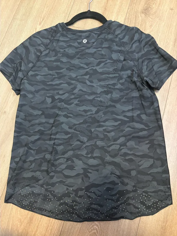 Lululemon - Image 2