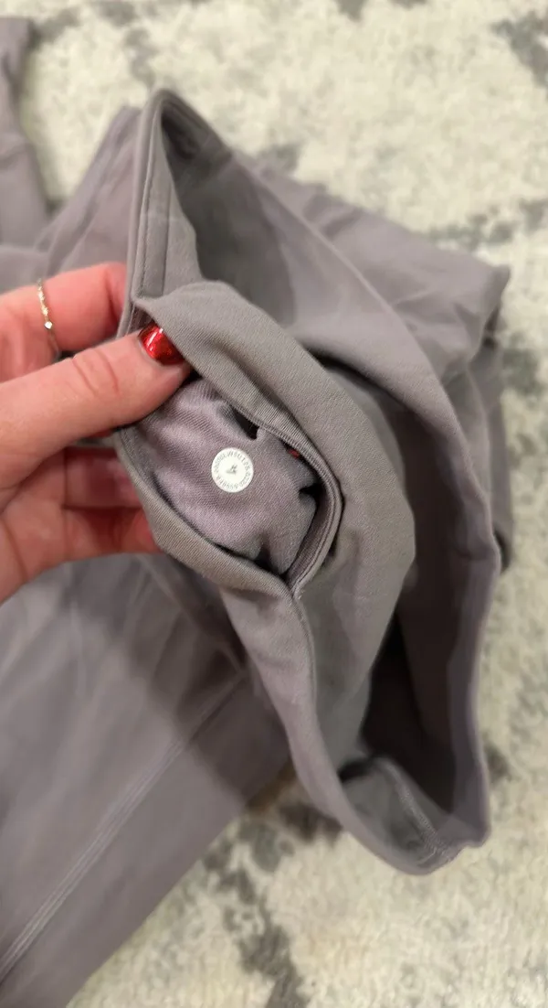 Lululemon Align Joggers - Image 4
