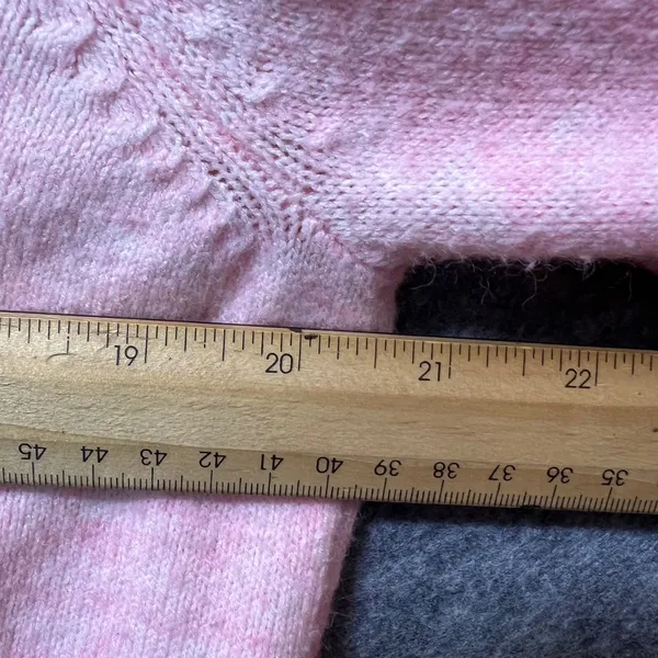 Witty Fox Pink Lips Print Long Sleeve V Neck Pullover Knit Sweater‎ XL - Image 4