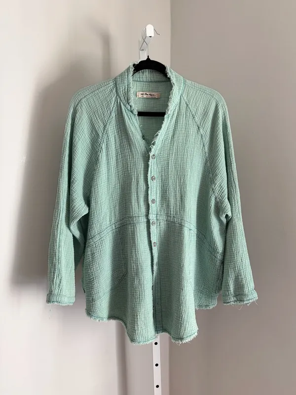 Free People We The Free Summer Daydream Seafoam Green Gauze Button-Up Shirt Sz L - Image 3