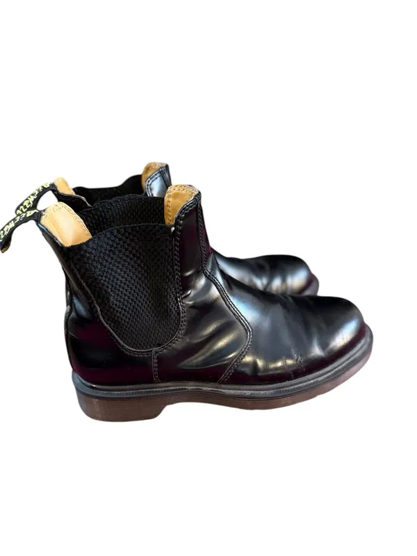 Dr. Martens 2976 Mono Chelsea Smooth Leather Ankle Boots - Image 7