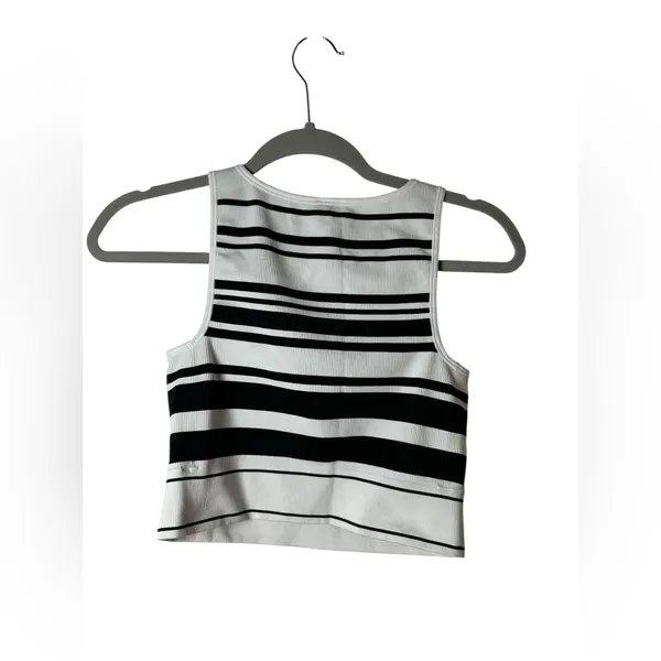 PINK Victoria’s Secret Striped Ribbed Crop Bralette Top Built-In Padding Size M‎ - Image 6