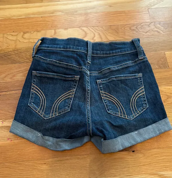 Hollister Jean Shorts - Image 2