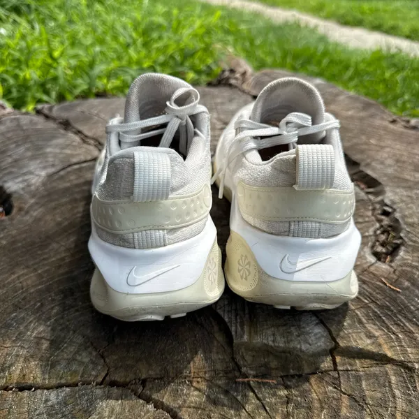 Nike ReactX Infinity Run 4 White Sail Coconut Milk Chrome Women's shoes size 9.5 - Image 3