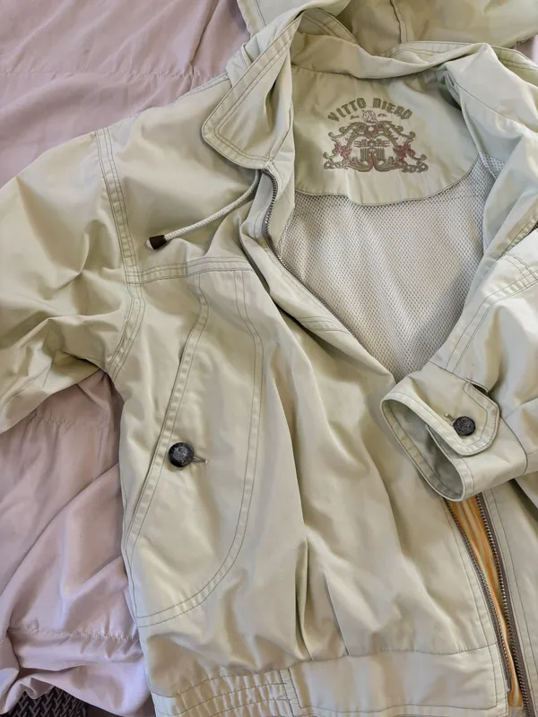 Green Zip Up Jacket - Image 7
