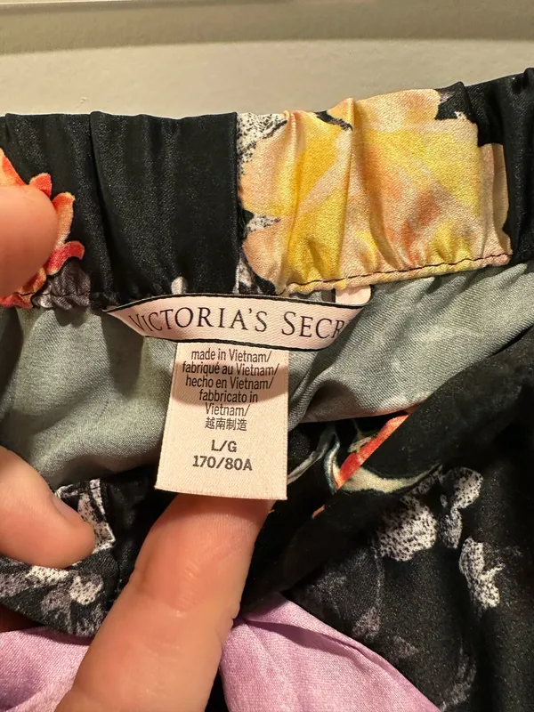Victoria’s Secret Satin Patchwork Floral Bohemian Pajama Pants - Image 3