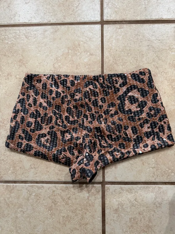 Cheeta shorts Brown Size XS - Image 3