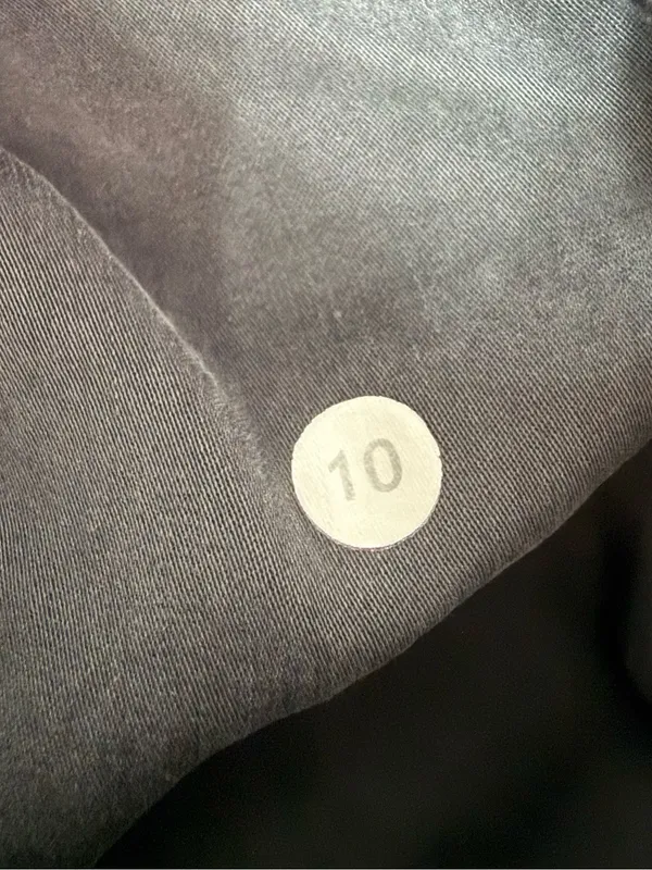 Lululemon Reversible Zip Jacket Gray Ruched Yoga Jacket Size 10 - Image 5