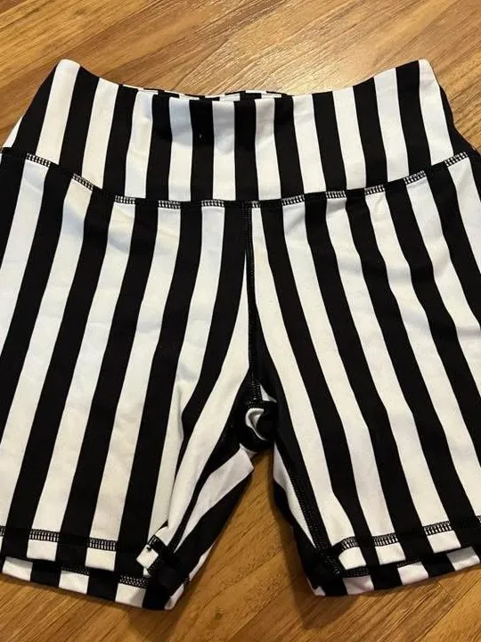 High-Waist Striped Women’s Bike Shorts - Black & White - Image 2