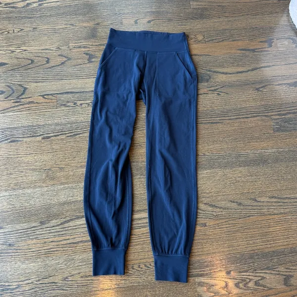 Lululemon Align High-Rise Jogger 28” True Navy Size 4 GUC True Navy - Image 6