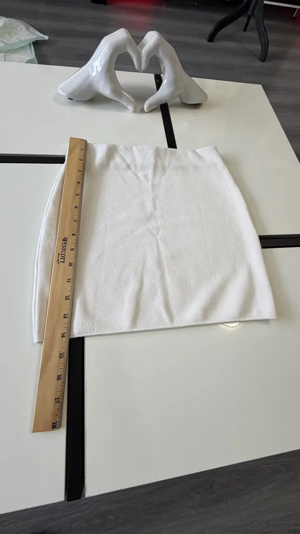 ZARA White Textured Knit High-Waisted Mini Skirt - Size S - Image 5