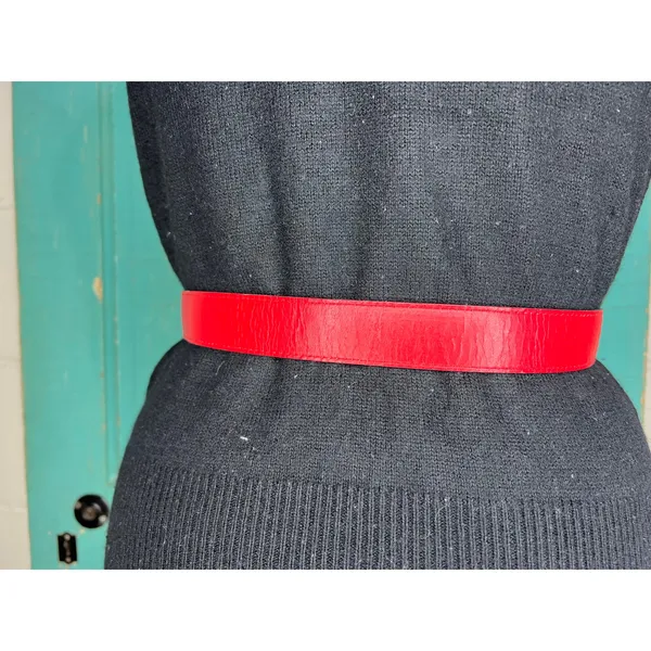 cinch Belt red goldtone vintage 1980s genuine leather - Image 6