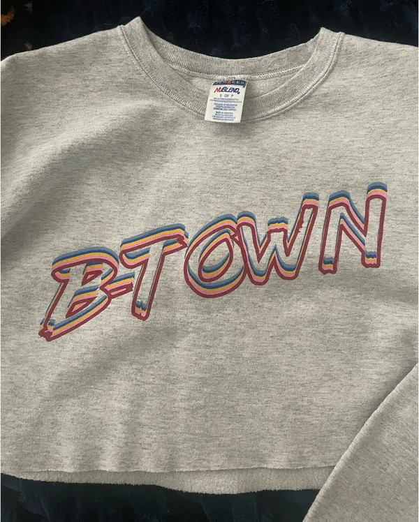 Cropped Jerzees Crewneck - Image 3