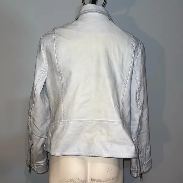 Chico’s light blue silver zipper faux leather motorcycle jacket coat womans M - Image 3
