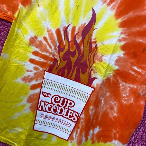 Nissin Cup Noodles More Than a Soup Spicy Promo Tie Dye L - Image 4