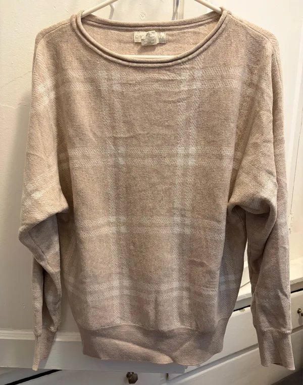 Cozy Plaid Crewneck Sweater - Beige / Cream Size S - Image 5