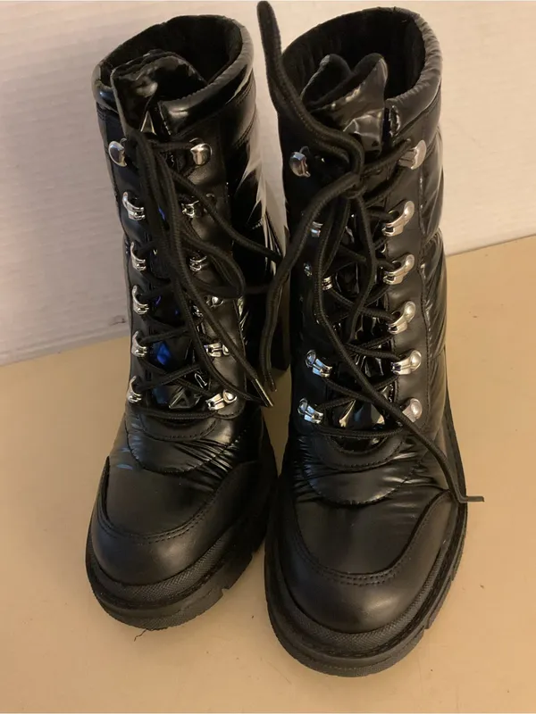 Marc Fisher women black leather platform combat boots US 7.5 - Image 6