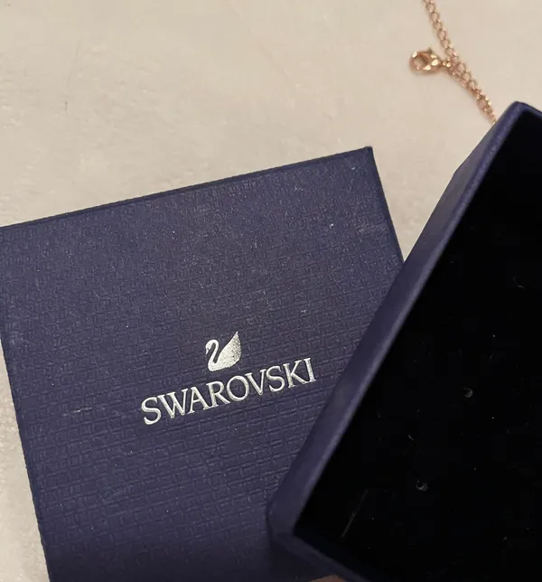 Swarovski Rose gold and silver infinity heart necklace - Image 6