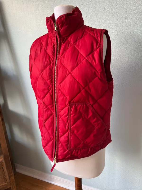 J.Crew Excursion Quilted Down Vest
Red Full Zip Sleeveless - Image 3