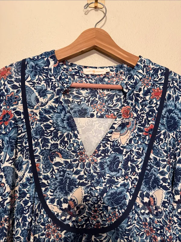 Tory Burch Long Sleeve Blue Silk Floral Butterfly Blouse Size XL - Image 3