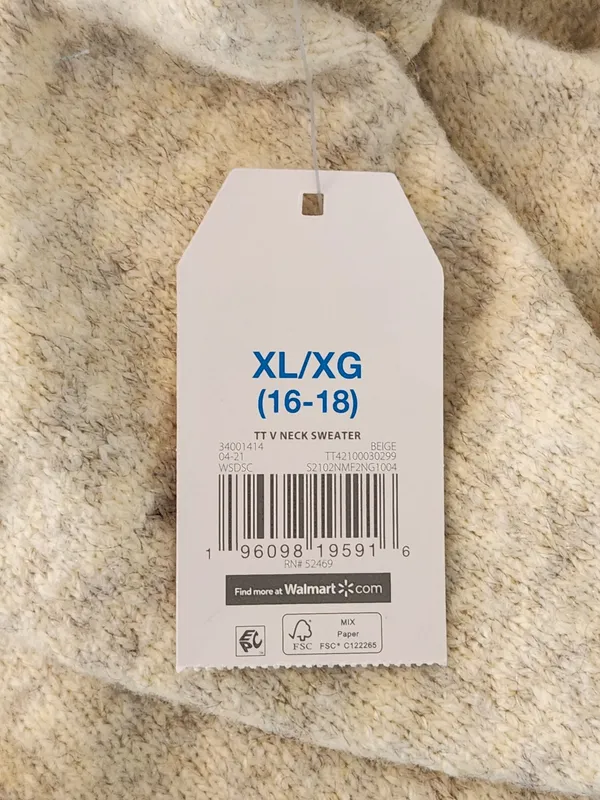 Time and Tru Cream Gray Oatmeal Fuzzy Oversized V-Neck Sweater Size XL NWT - Image 10