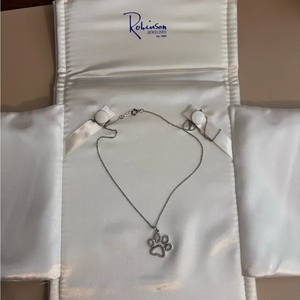 Sterling Paw Print Pendant Necklace - Image 4