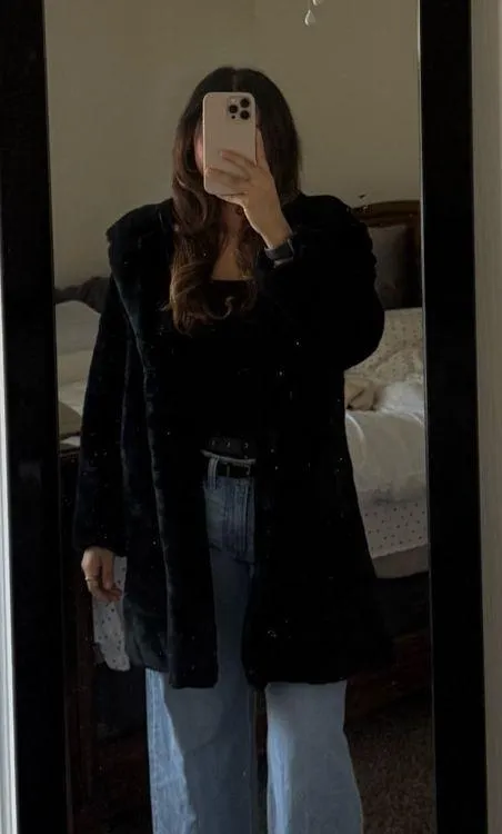 Urban republic women’s faux fur long coat - Image 5