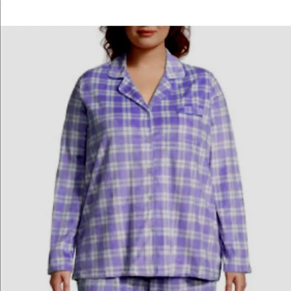 Adonna warm lavender and white plaid fleece 2 piece pj set - Image 2