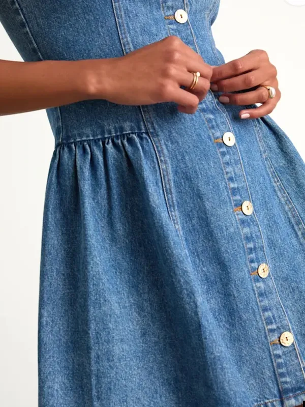NWT Lulus Prinsley Denim Button Front Dress Size Medium - Image 5